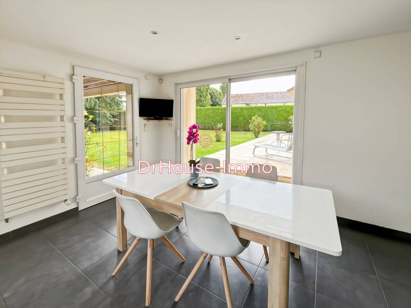 Maison 7 pièces de 194 m² - Cauvicourt (14190)