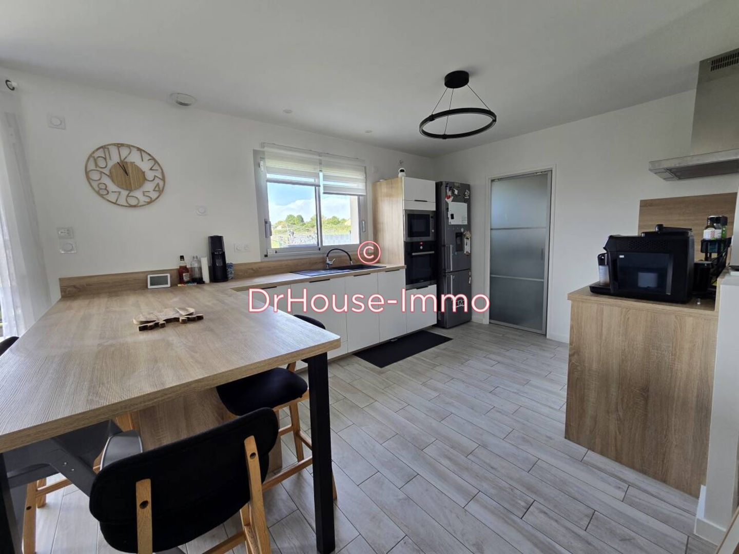 Maison 4 pièces de 107 m² - Sainte-Néomaye (79260)