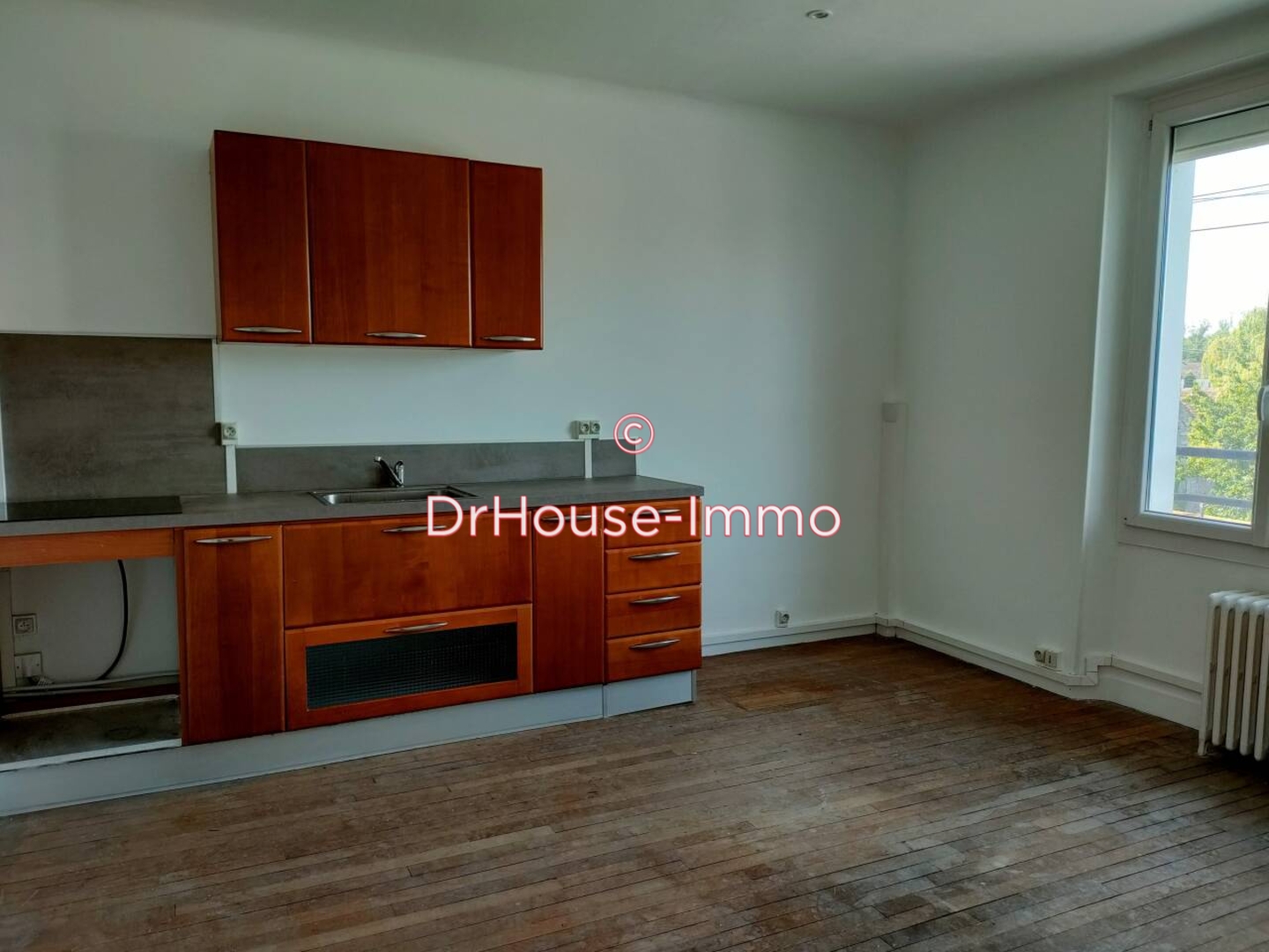 Appartement 3 pièces de 76 m² - Souppes-sur-Loing (77460)