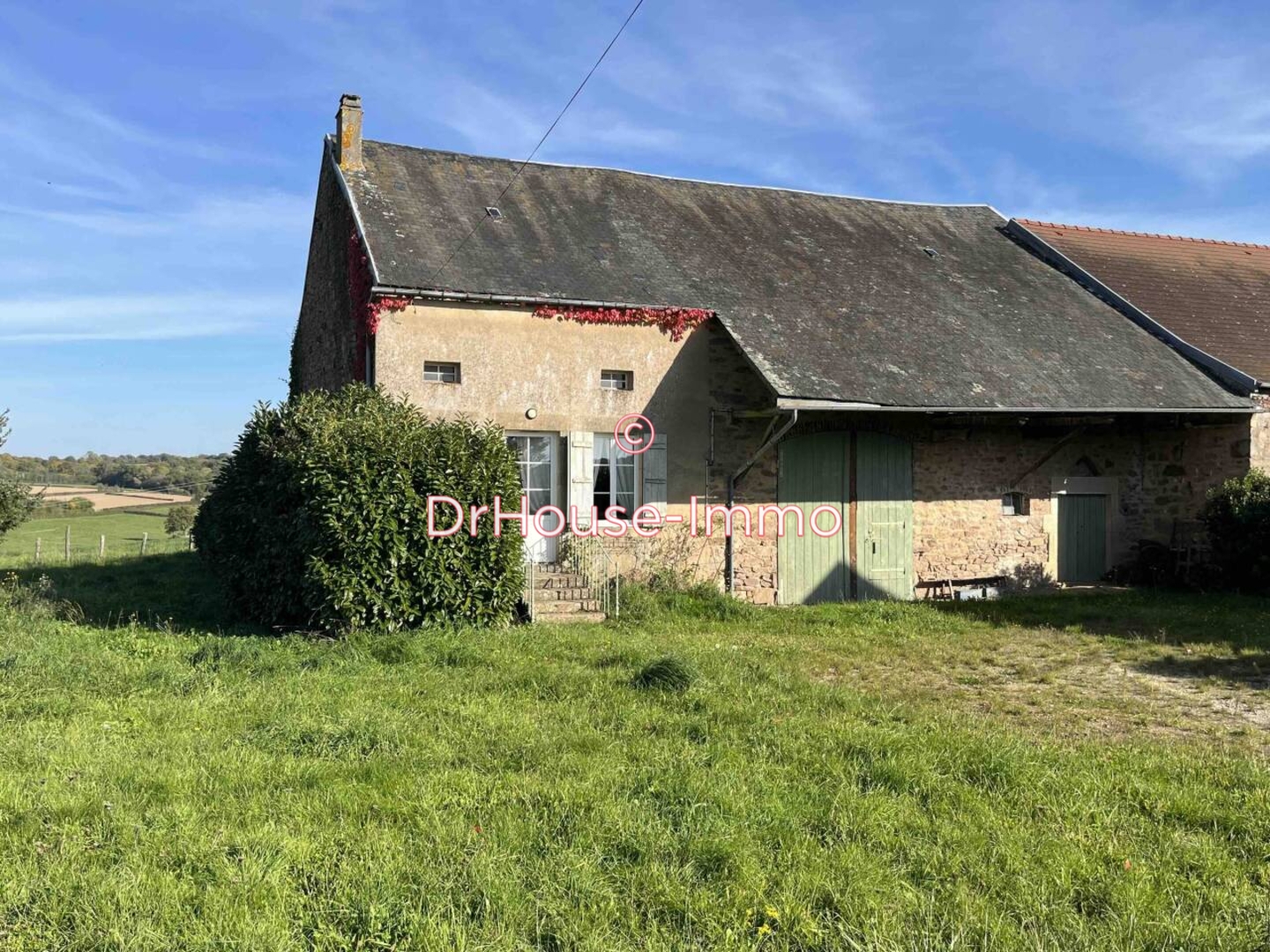 Maison 2 pièces de 50 m² - Saint-Germain-des-Champs (89630)