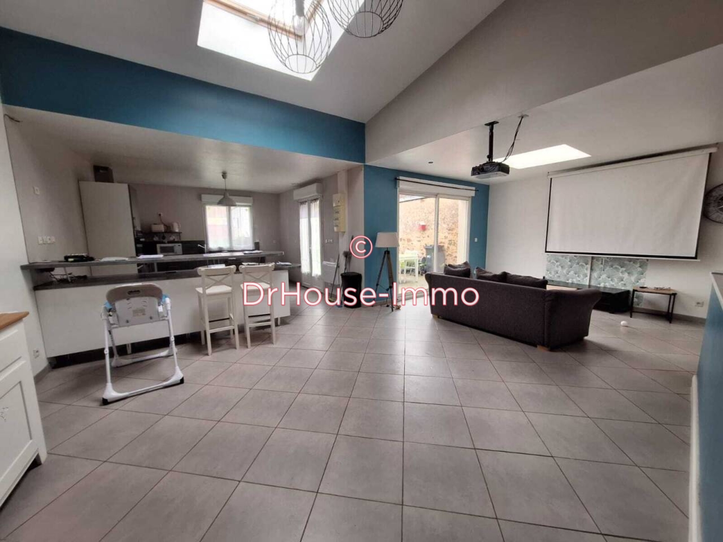 Maison 6 pièces de 130 m² - Saint-Mars-d'Outillé (72220)