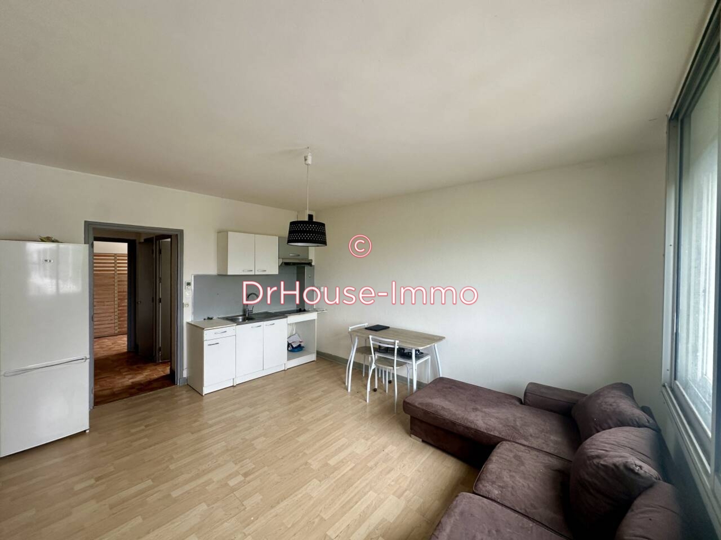 Appartement 2 pièces de 33 m² - Romans-sur-Isère (26100)