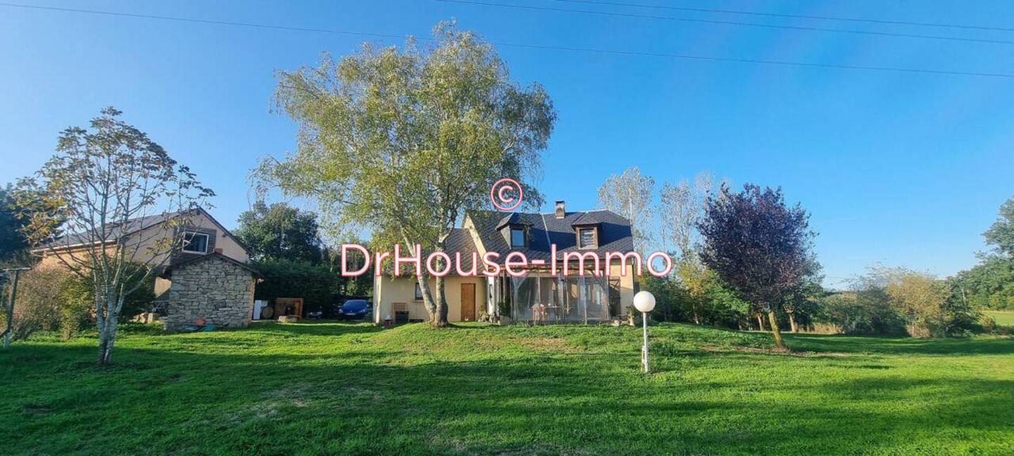 Maison 5 pièces de 103 m² - Sainte-Radegonde (12850)