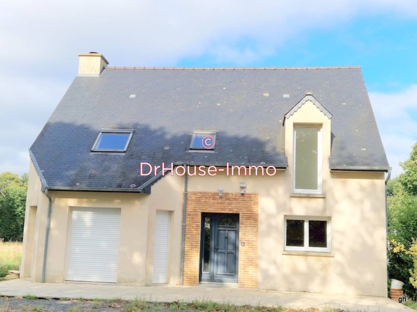Maison 5 pièces de 143 m² - Louvigné-du-Désert (35420)