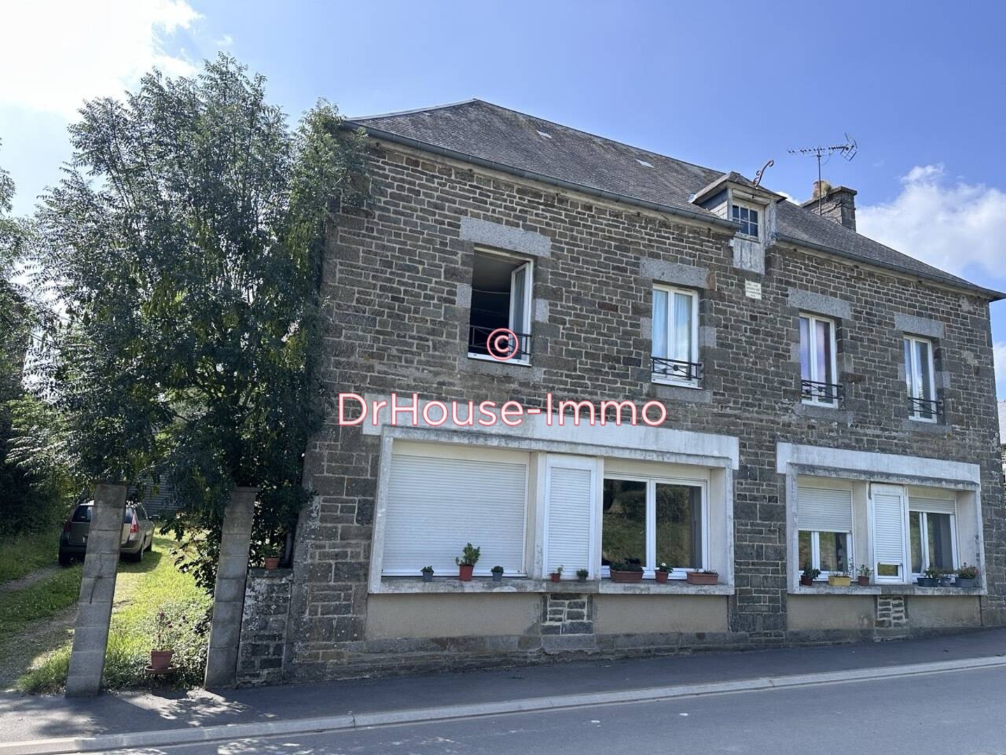 Maison 7 pièces de 203 m² - La Ferrière-Harang (14350)