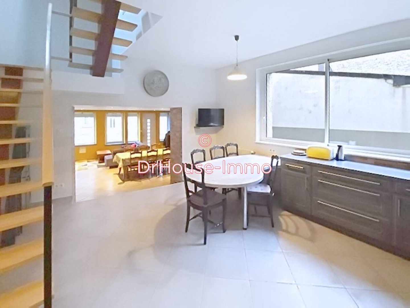 Maison 6 pièces de 178 m² - Louvigné-du-Désert (35420)