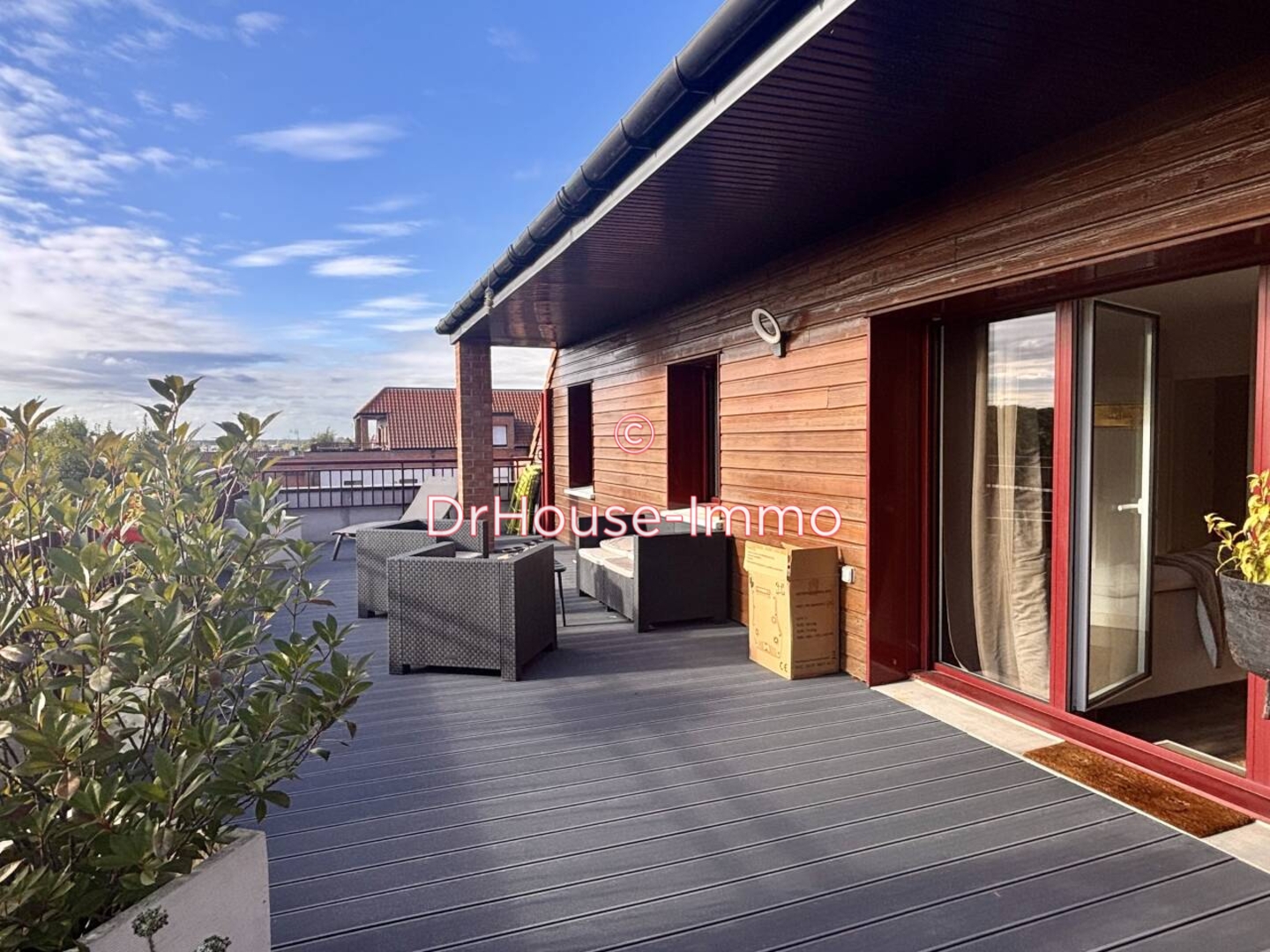 Appartement 4 pièces de 90 m² - Valenciennes (59300)