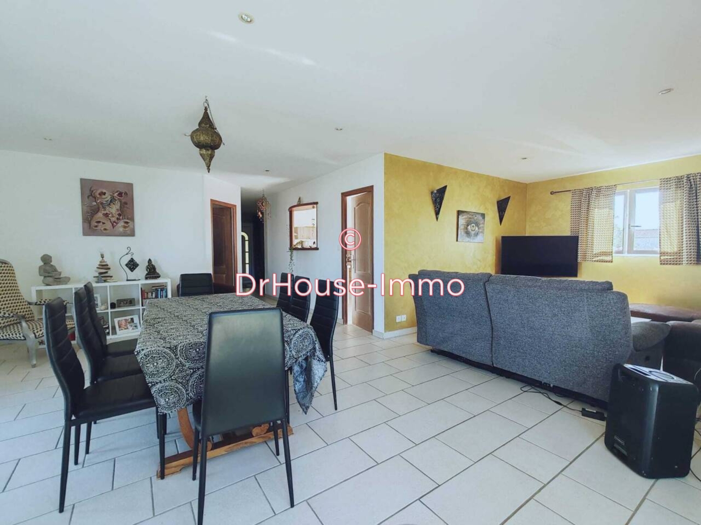 Maison 5 pièces de 148 m² - La Taillée (85450)