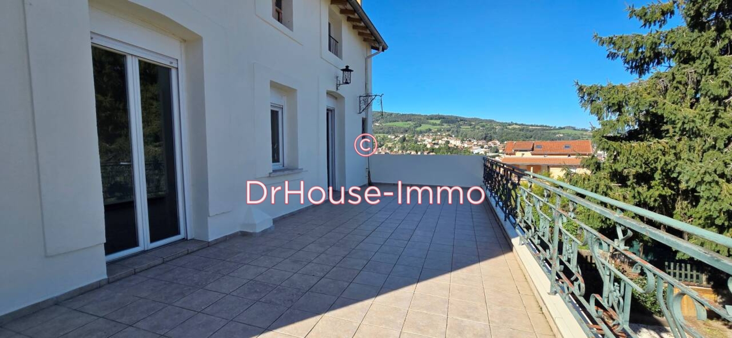 Appartement 4 pièces de 86 m² - Firminy (42700)