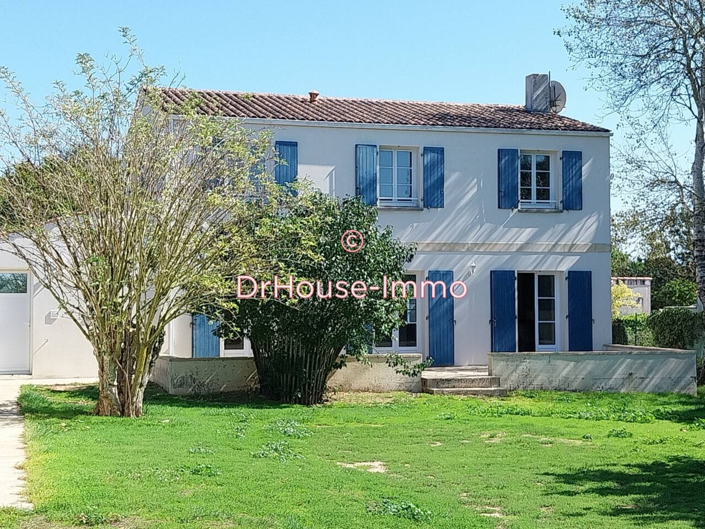 Maison 7 pièces de 160 m² - Saint-Ouen-d'Aunis (17230)