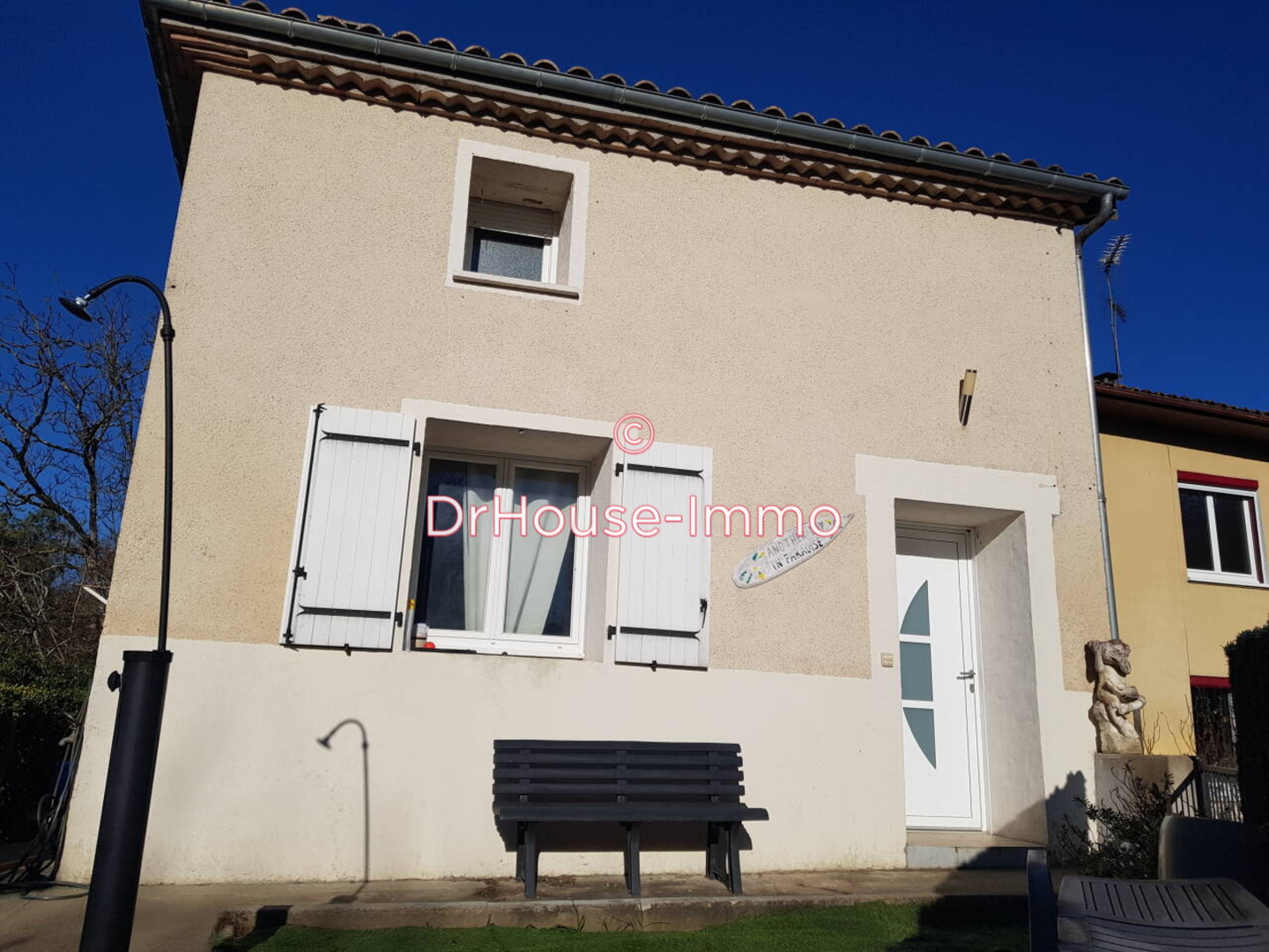 Maison 5 pièces de 110 m² - Sainte-Bazeille (47180)