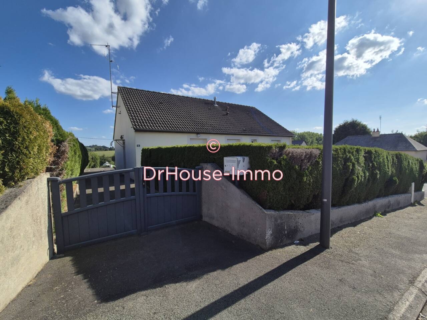 Maison 6 pièces de 97 m² - Gorron (53120)