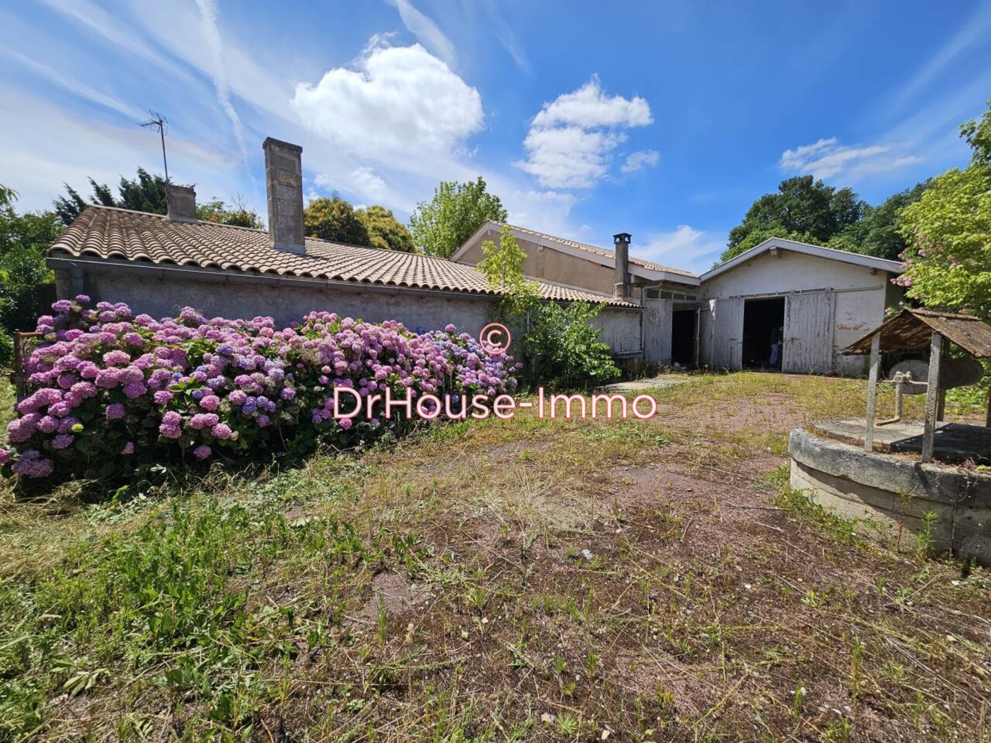 Maison 10 pièces de 270 m² - Saint-Trojan (33710)