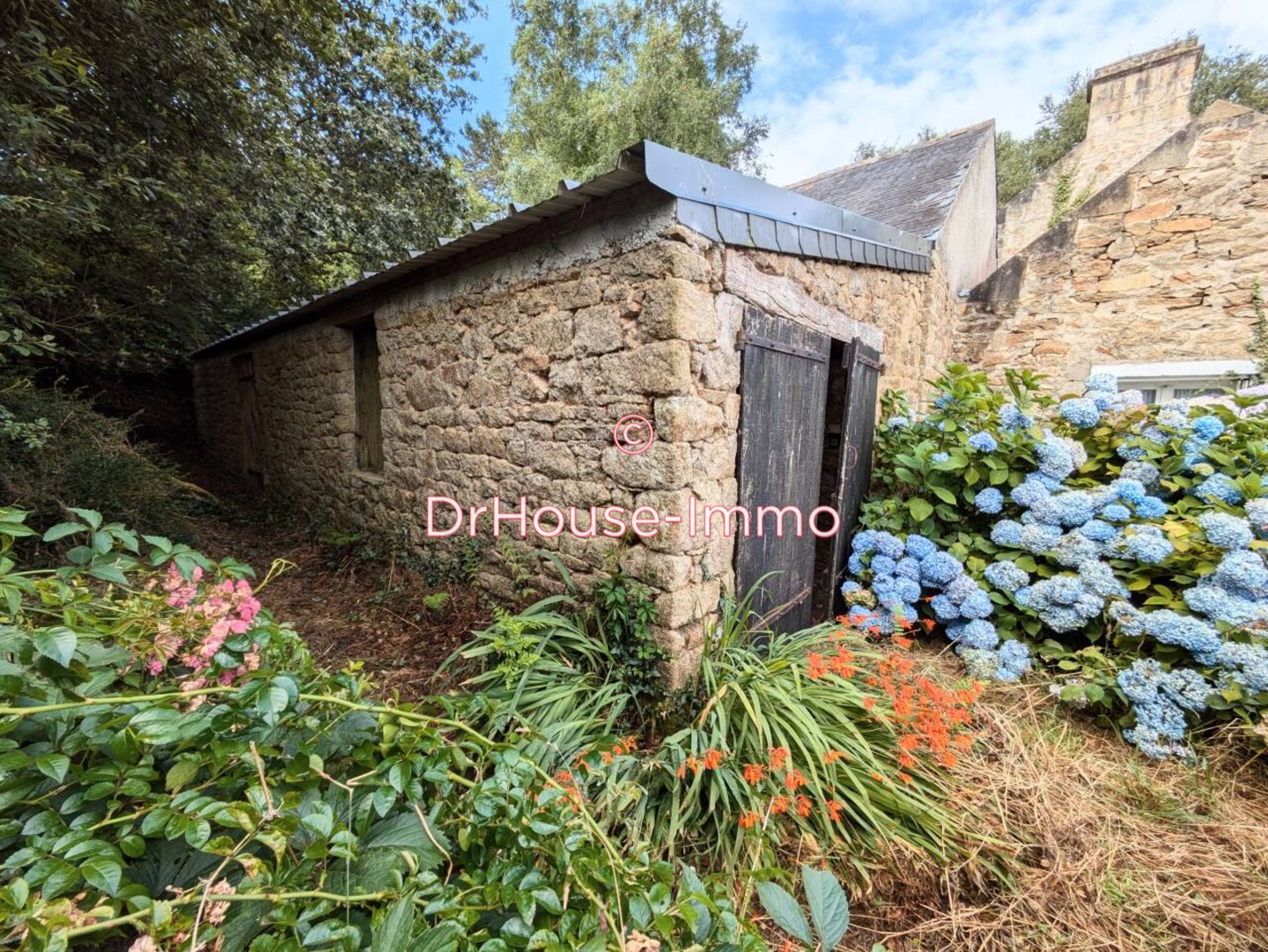 Maison 6 pièces de 111 m² - Locronan (29180)