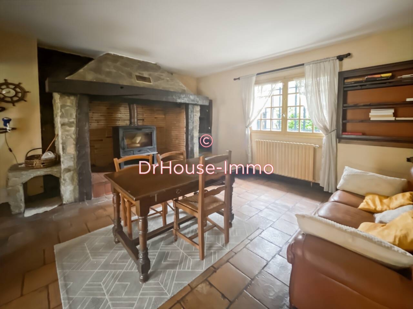 Maison 6 pièces de 145 m² - Altillac (19120)