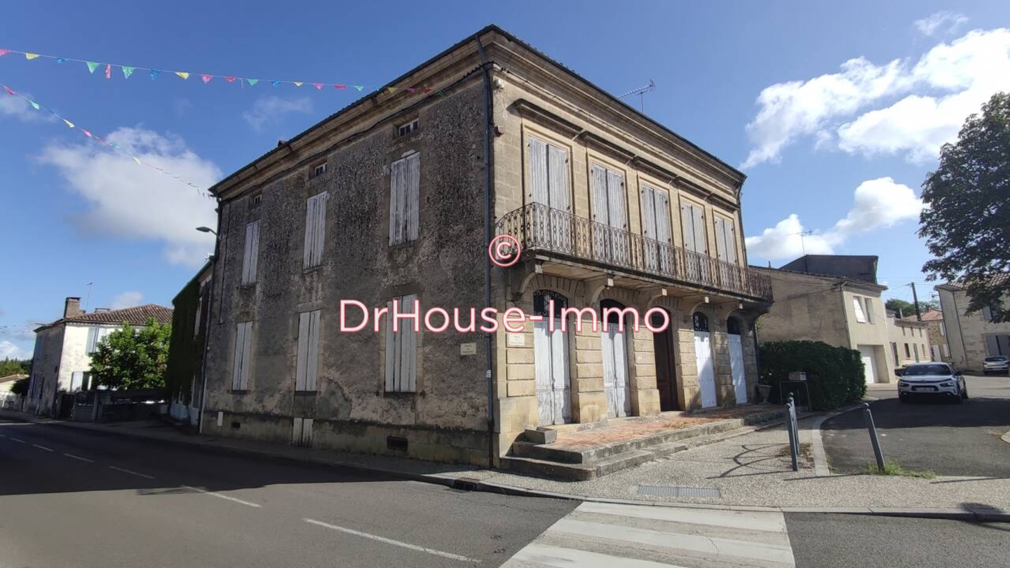 Maison 7 pièces de 312 m² - Noaillan (33730)