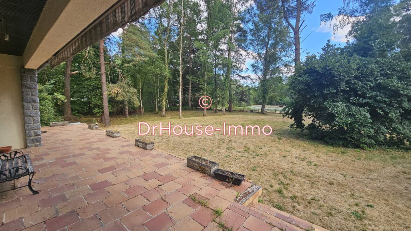 Maison 6 pièces de 175 m² - Parigné-l'Évêque (72250)