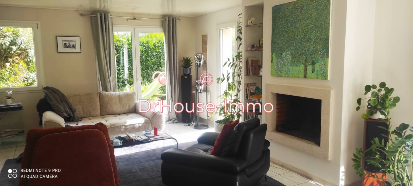 Maison 7 pièces de 136 m² - Saint-Grégoire (35760)