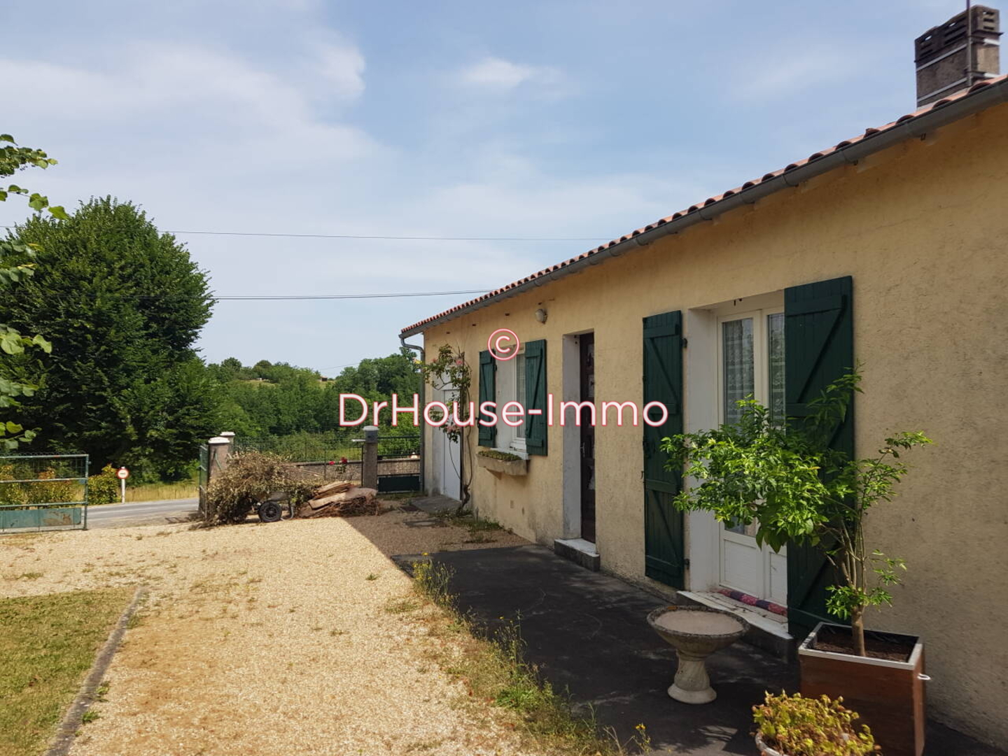 Maison 6 pièces de 90 m² - Ribérac (24600)