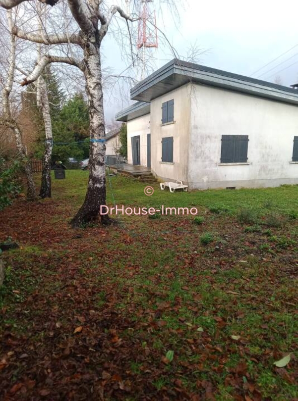 Maison 6 pièces de 133 m² - La Chapelle-Saint-Géraud (19430)