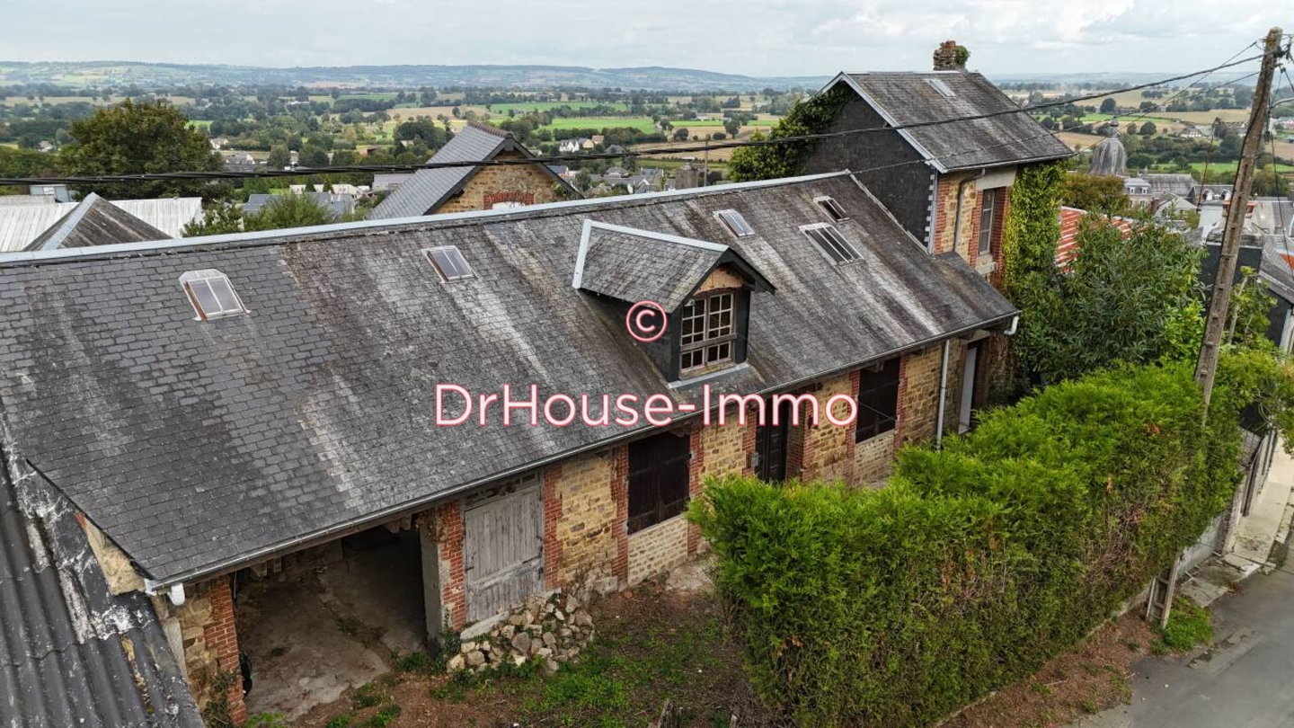 Maison 2 pièces de 90 m² - Saint-Sever-Calvados (14380)