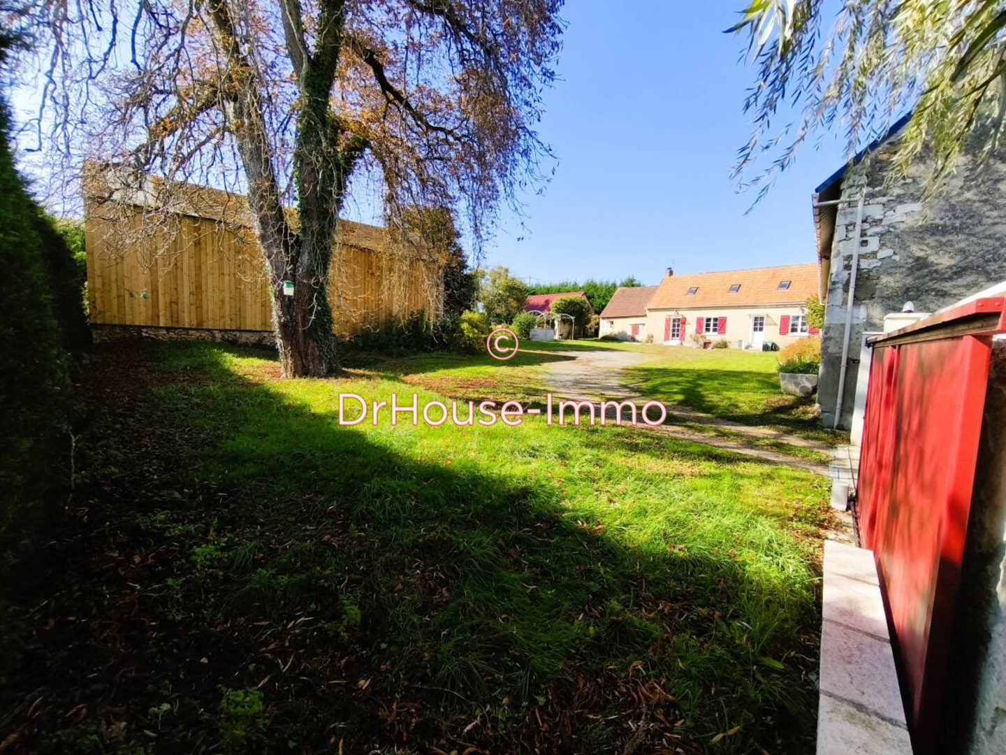 Maison 5 pièces de 144 m² - Le Grand-Lucé (72150)