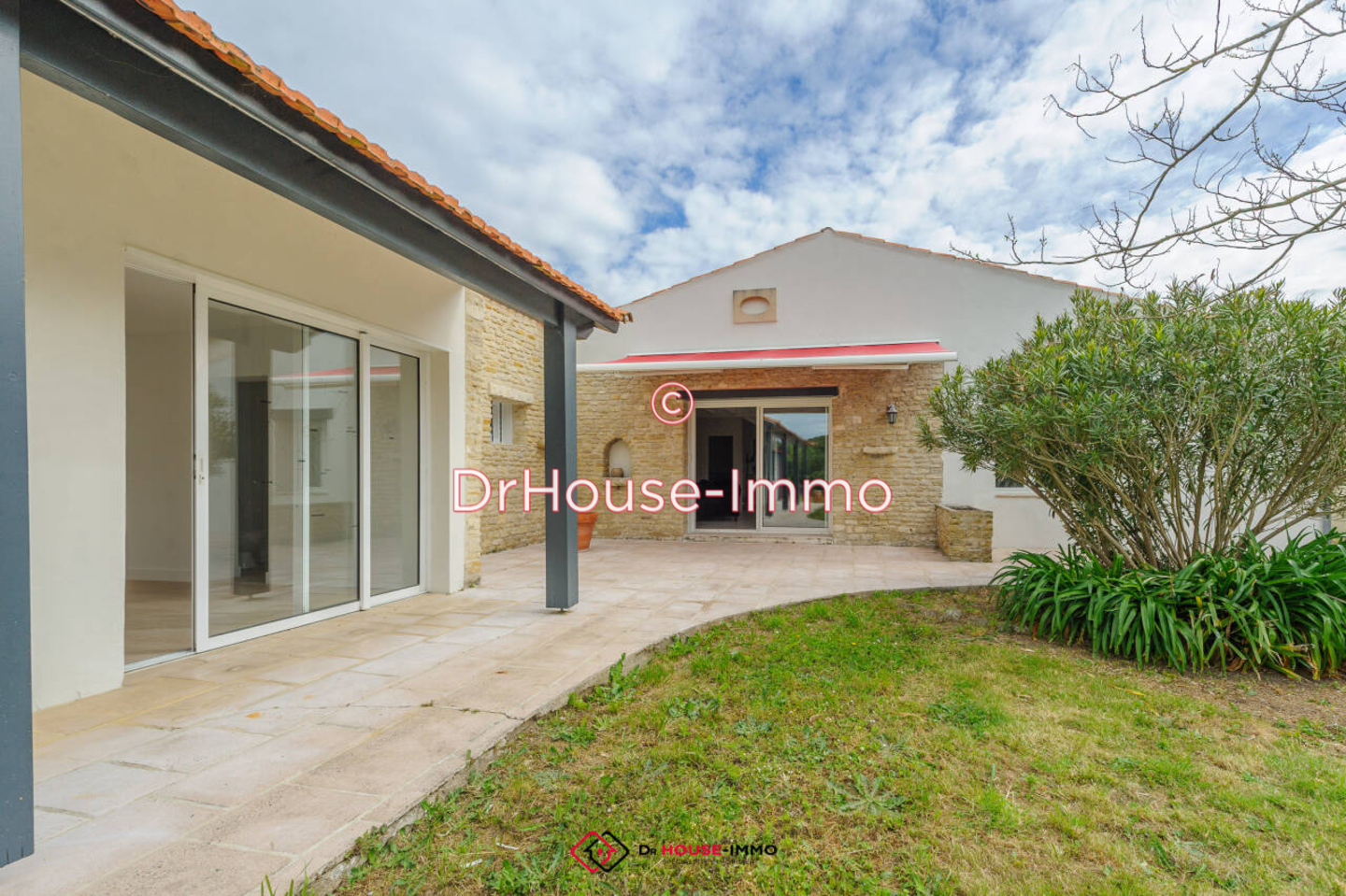 Maison 6 pièces de 194 m² - Saint-Georges-d'Oléron (17190)