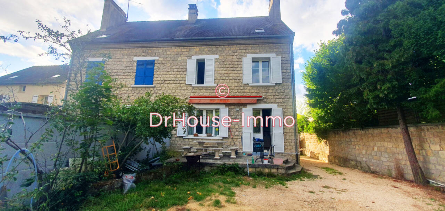 Maison 7 pièces de 125 m² - L'Isle-Adam (95290)