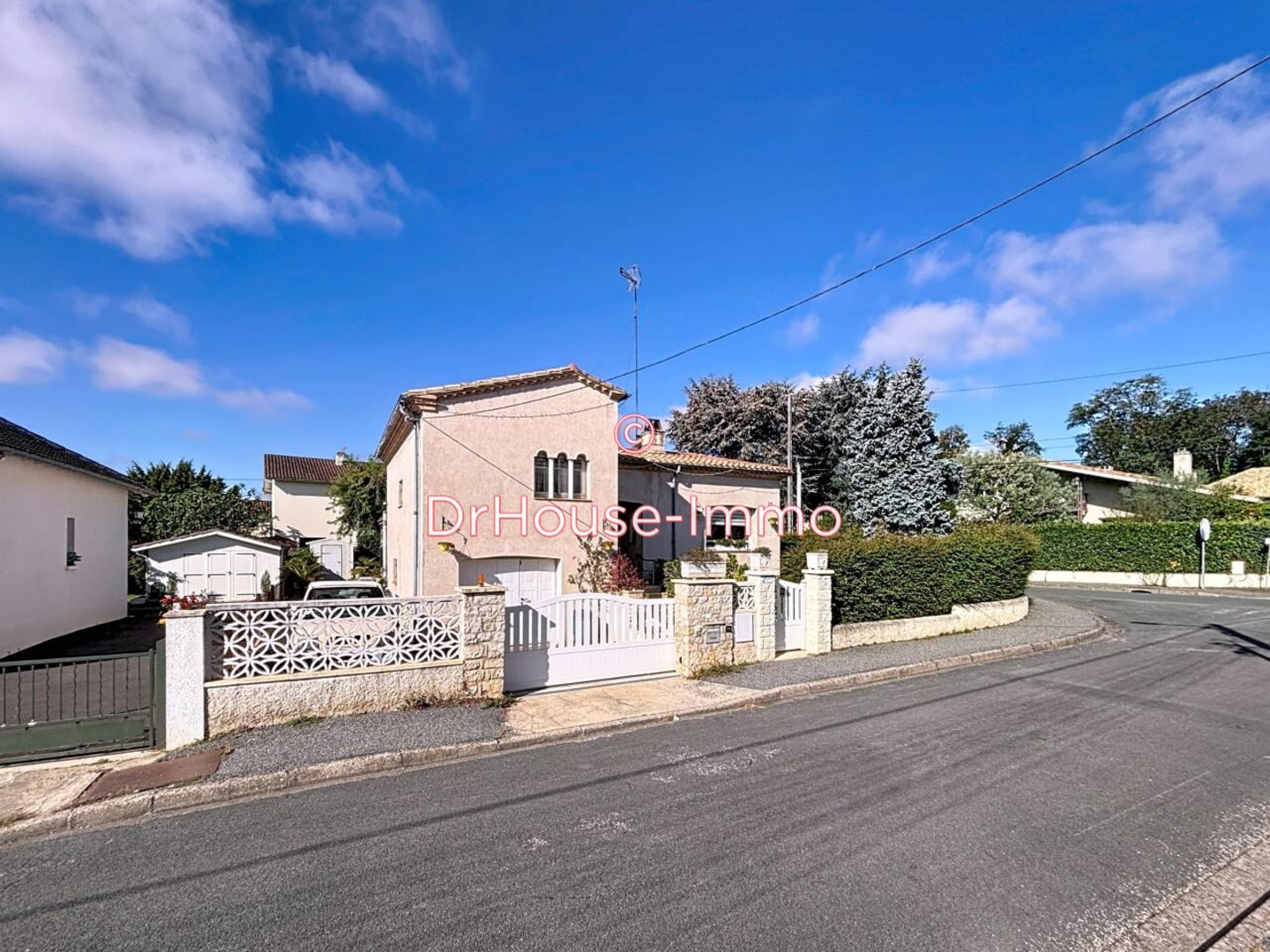 Maison 5 pièces de 130 m² - Monsempron-Libos (47500)