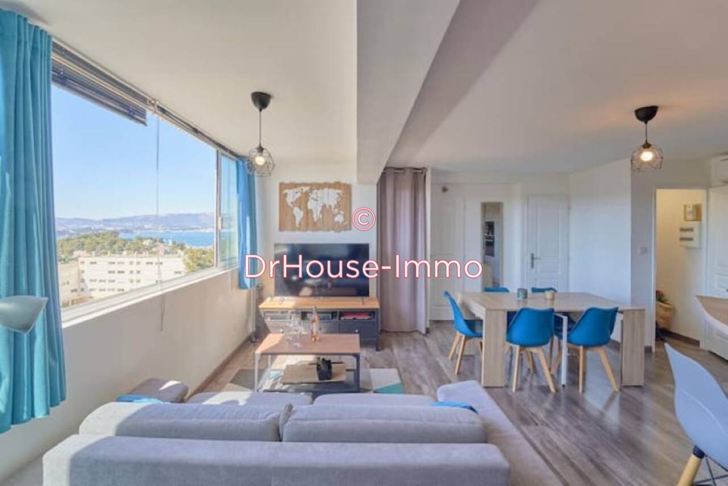 Appartement 2 pièces de 46 m² - Saint-Mandrier-sur-Mer (83430)