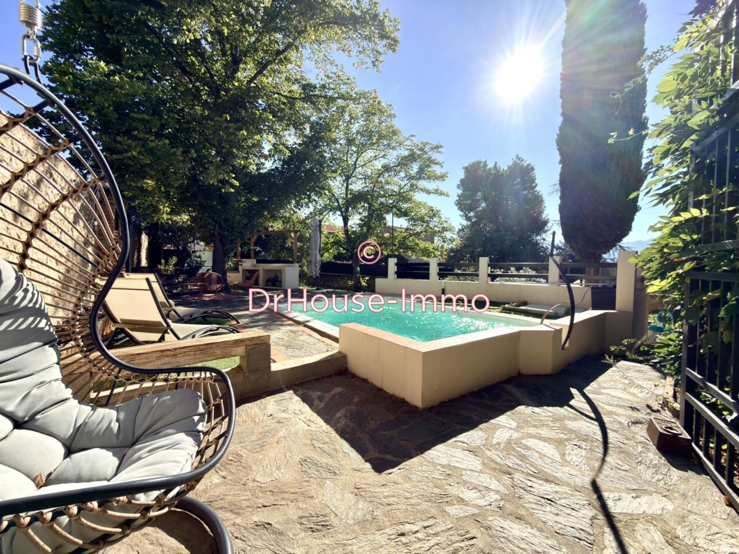 Maison 6 pièces de 261 m² - Passa (66300)