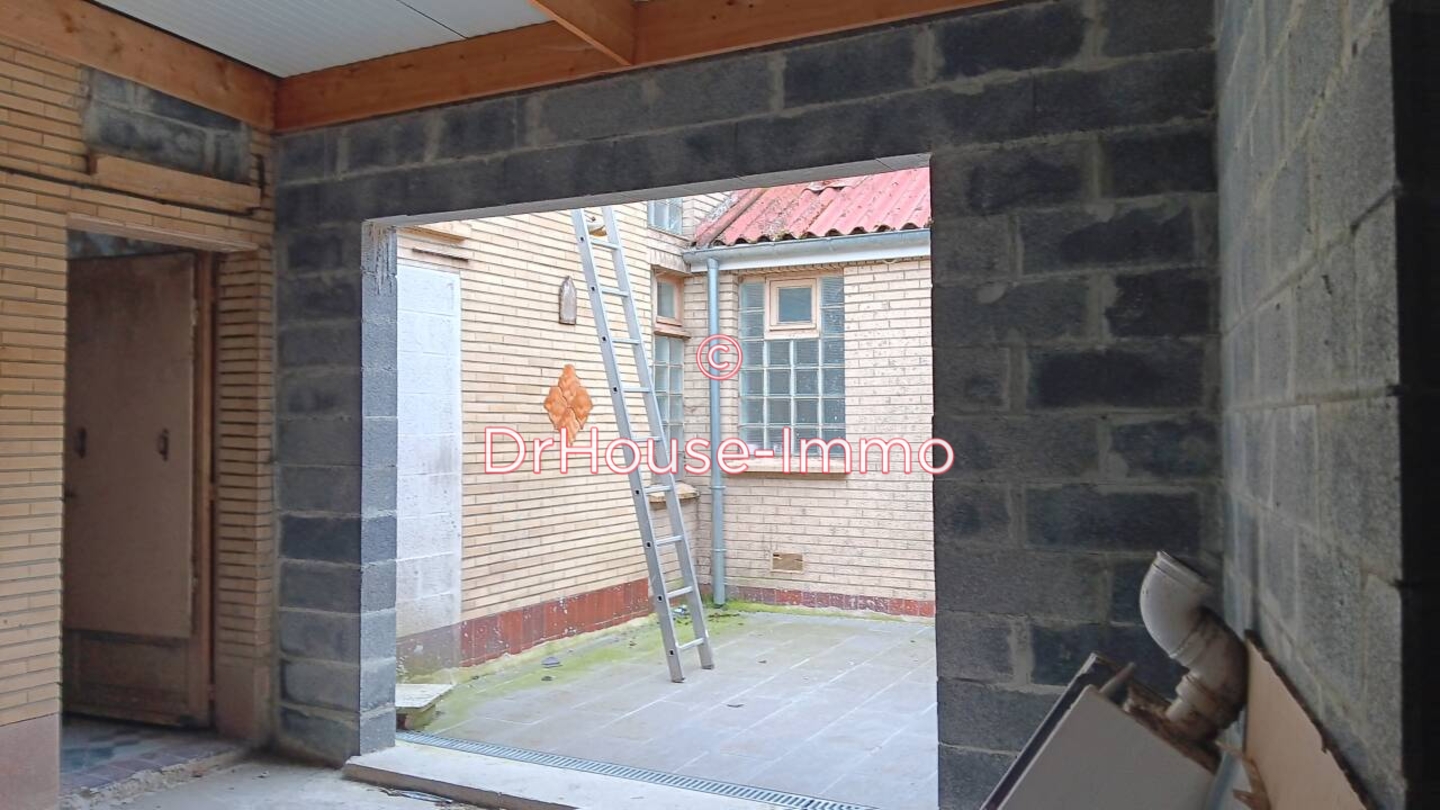 Immeuble 8 pièces de 90 m² - Valenciennes (59300)