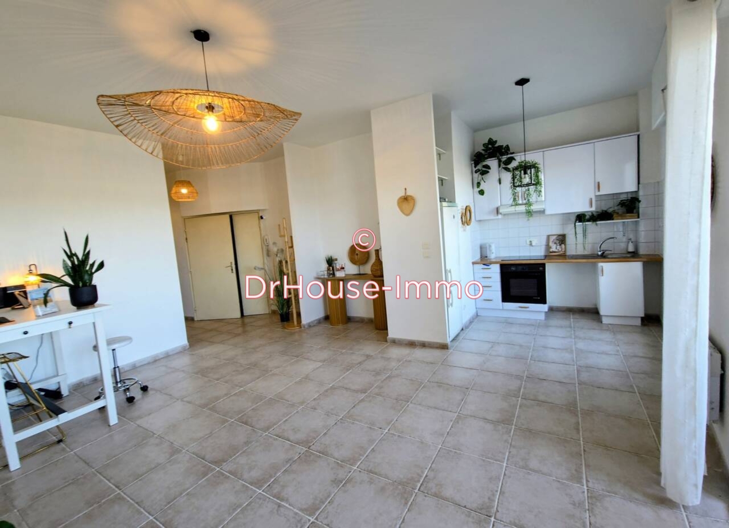 Appartement 3 pièces de 56 m² - Martigues (13500)