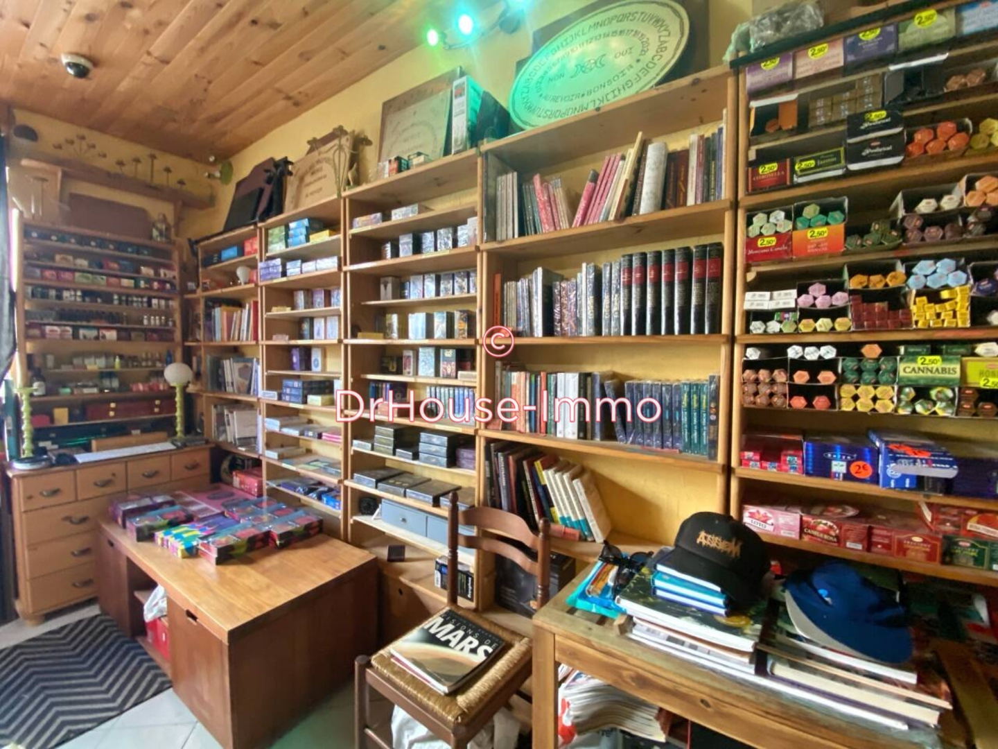 Commerce 2 pièces de 34 m² - Marseille (13006)