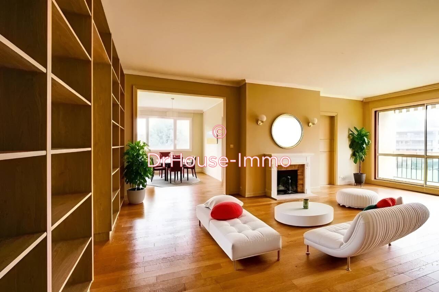 Appartement 4 pièces de 100 m² - Noisy-le-Roi (78590)