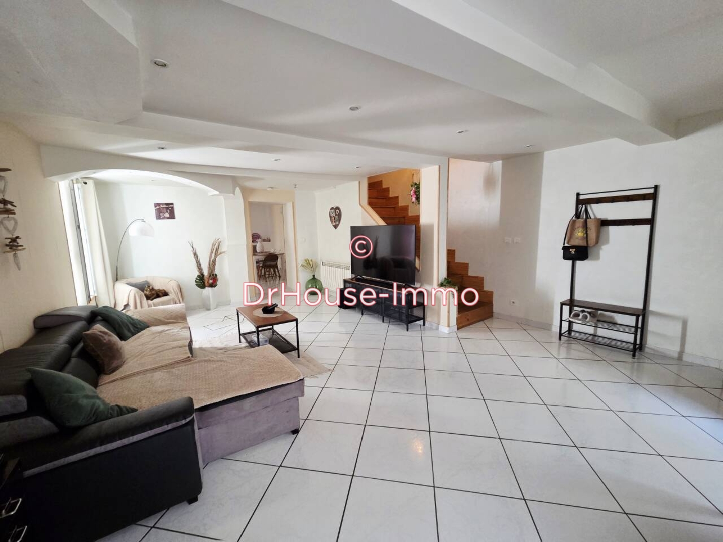 Maison 6 pièces de 170 m² - Saint-Chinian (34360)