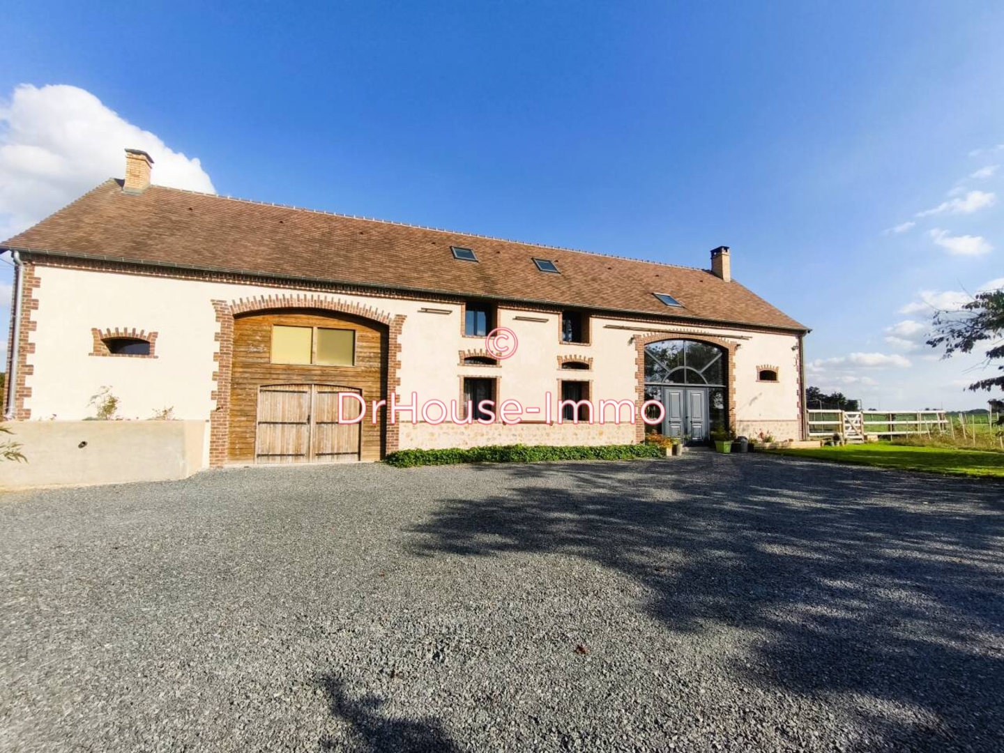 Maison 7 pièces de 181 m² - Le Mans (72000)