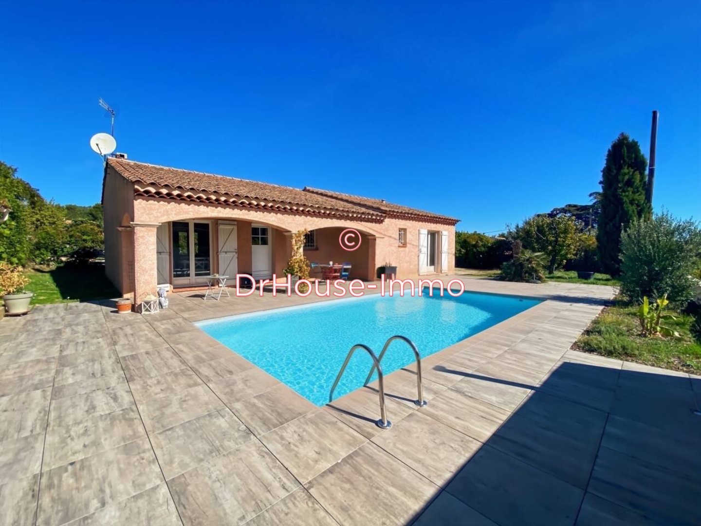 Maison 4 pièces de 99 m² - Brignoles (83170)