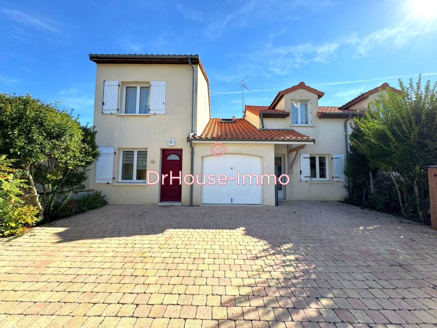 Maison 6 pièces de 131 m² - Poitiers (86000)