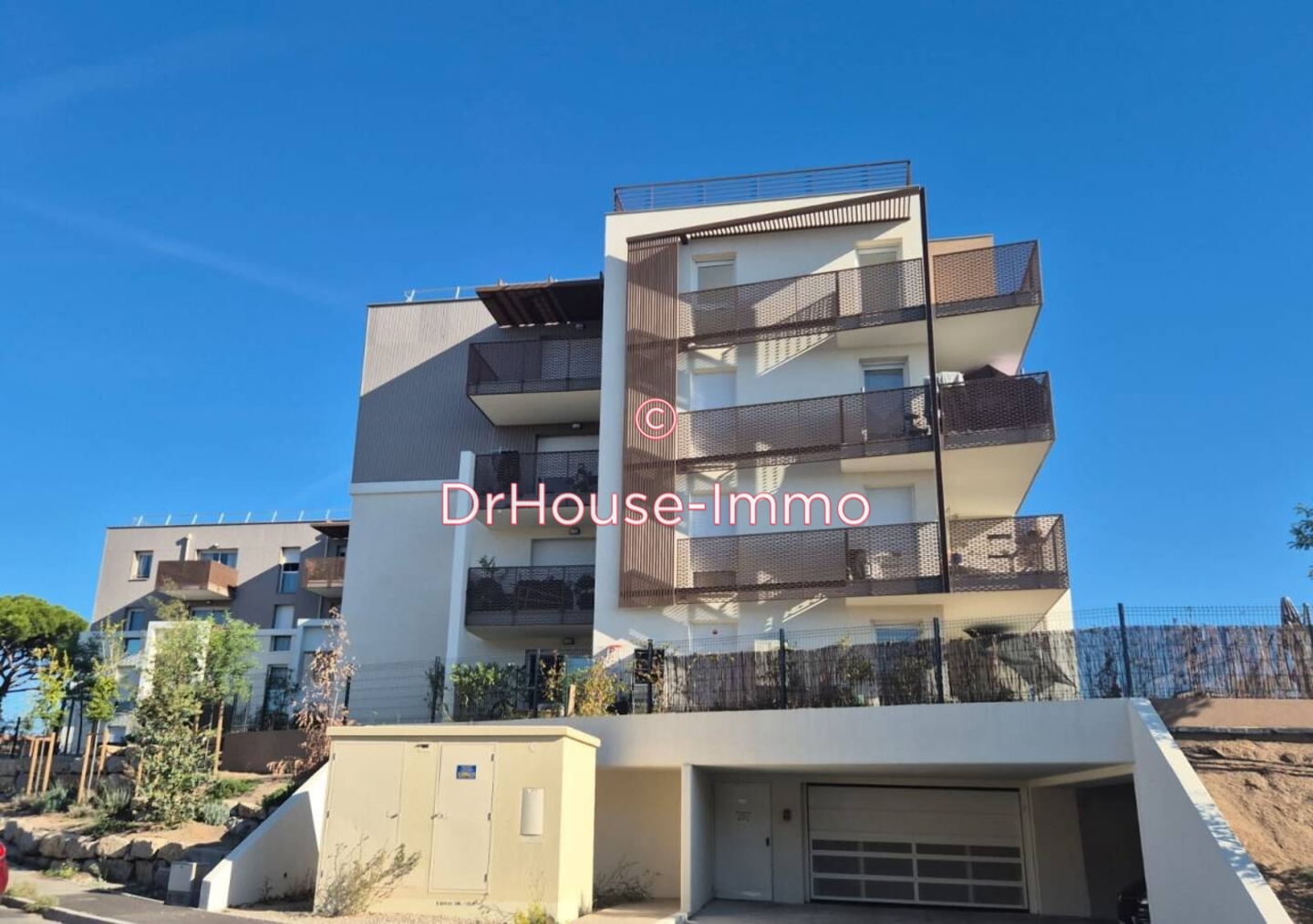 Appartement 4 pièces de 81 m² - Fréjus (83600)