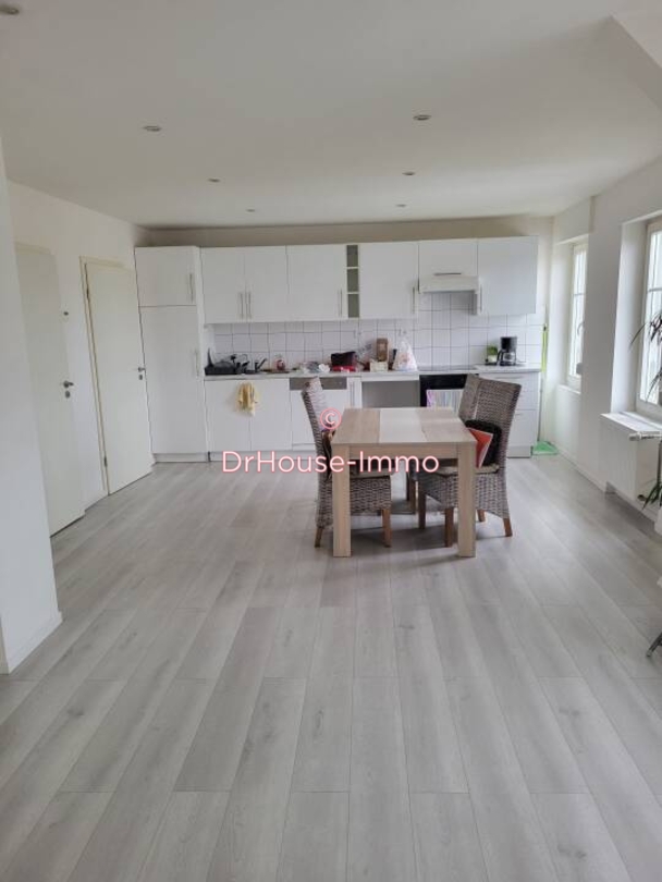 Appartement 5 pièces de 91 m² - Mulhouse (68100)