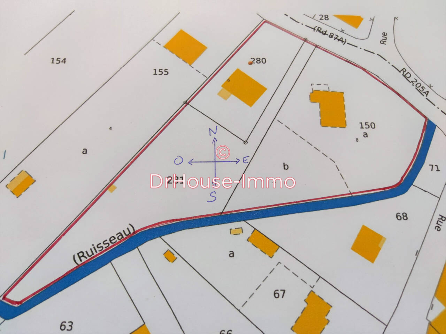 Maison 10 pièces de 195 m² - Bayeux (14400)