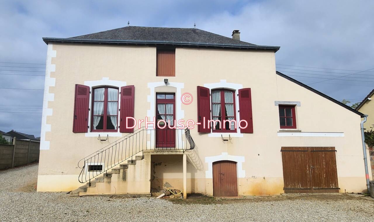 Maison 4 pièces de 91 m² - Montbizot (72380)