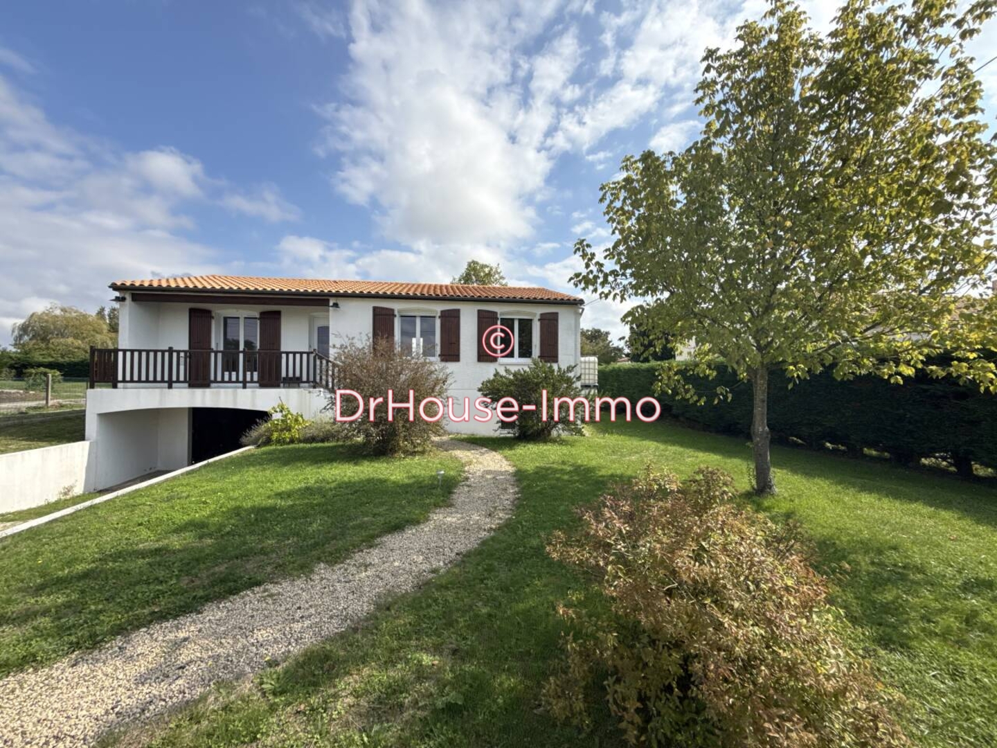 Maison 5 pièces de 85 m² - Fressines (79370)