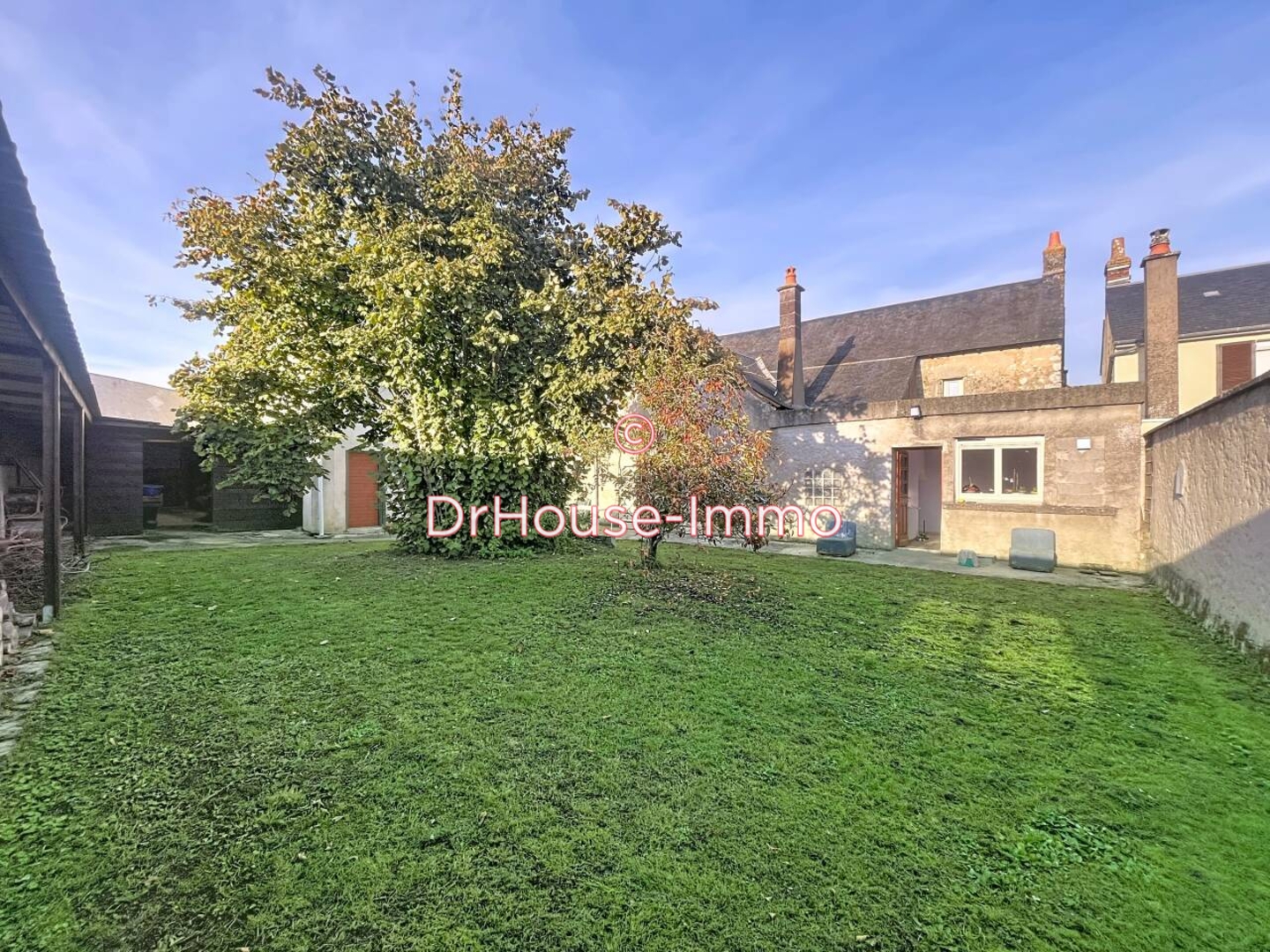 Maison 6 pièces de 173 m² - Souvigné (37330)