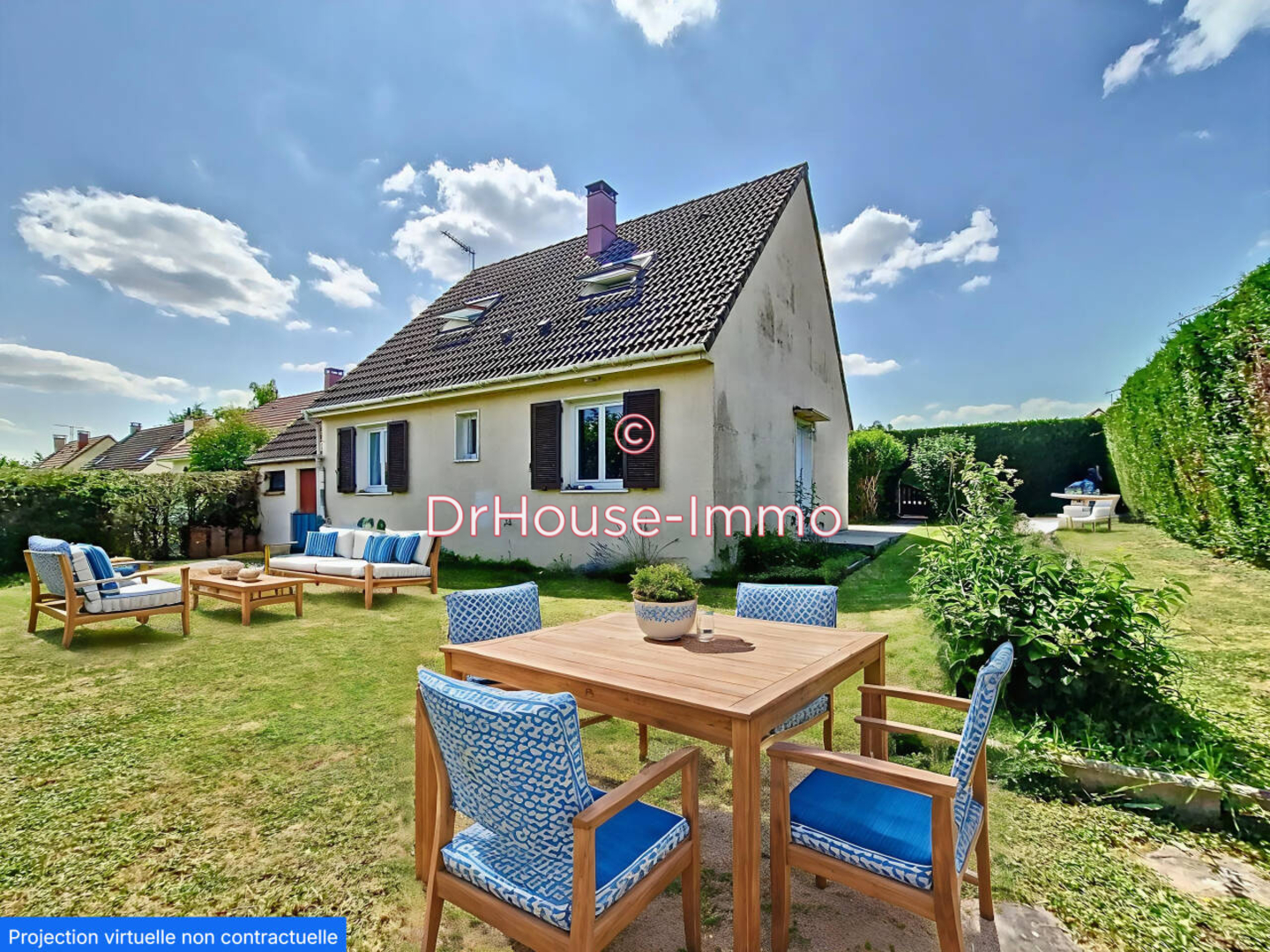Maison 6 pièces de 98 m² - Dammartin-en-Serve (78111)