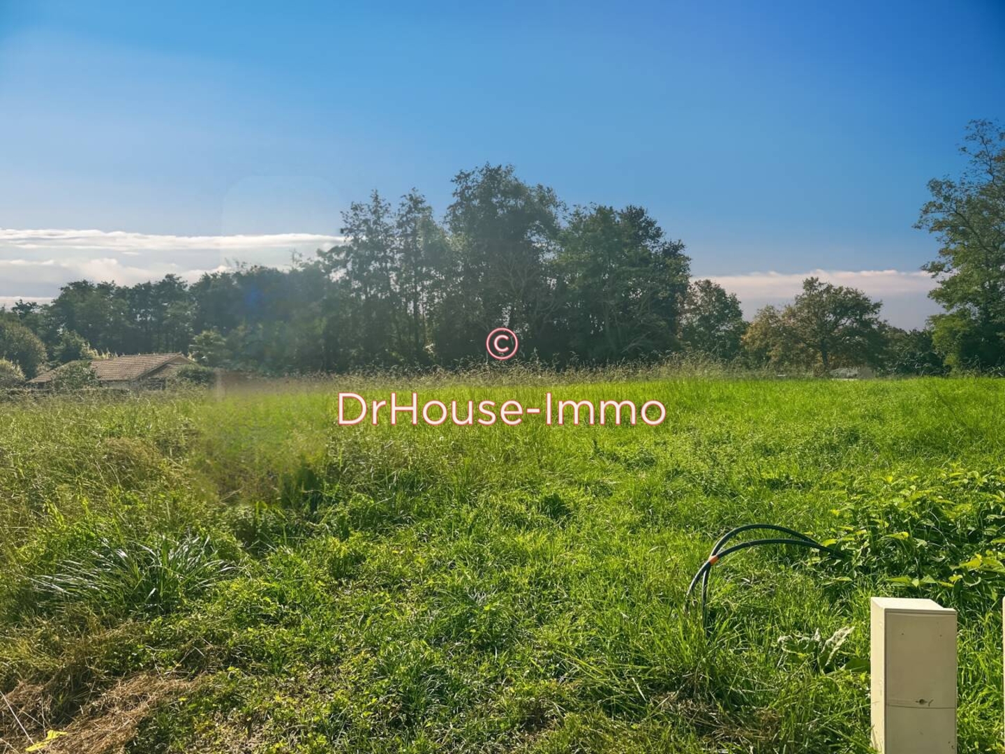 Terrain de 669 m² - Pey (40300)