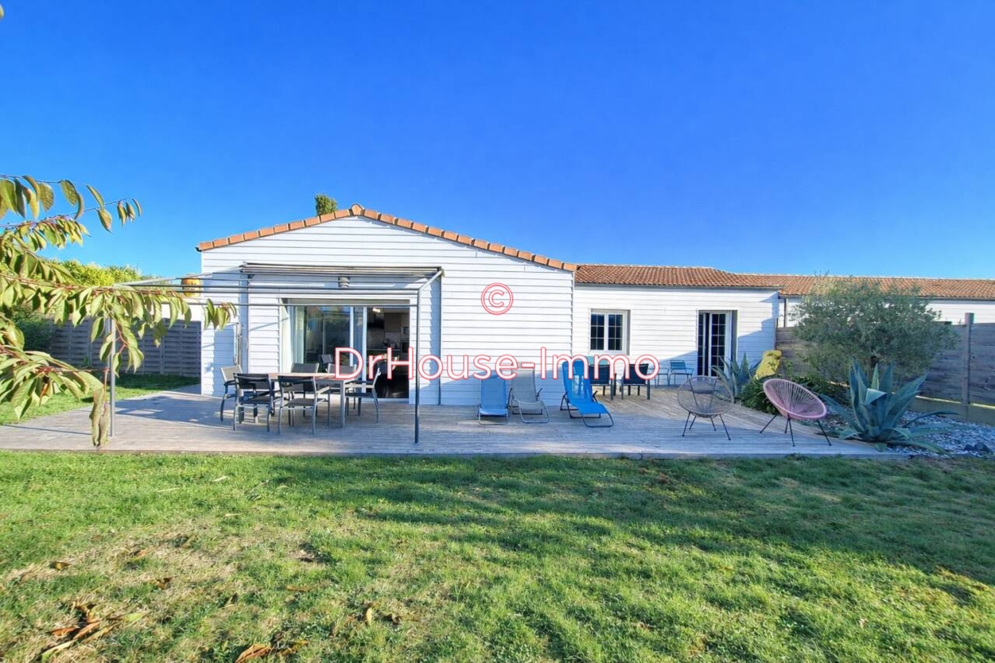 Maison 4 pièces de 93 m² - Andilly (17230)