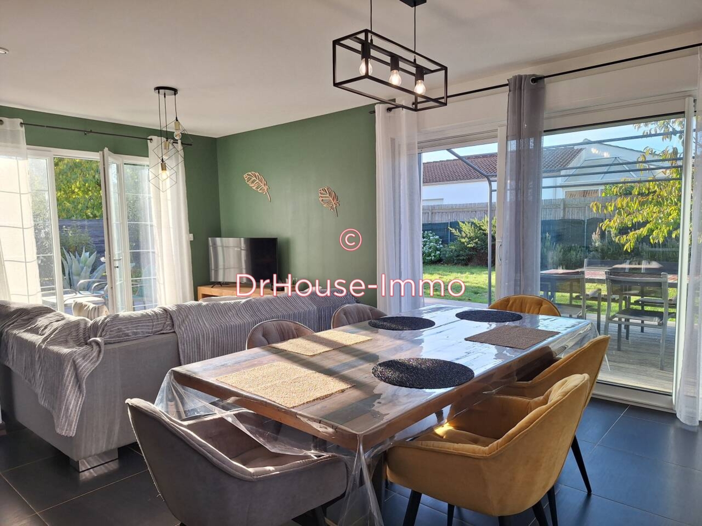 Maison 4 pièces de 93 m² - Andilly (17230)