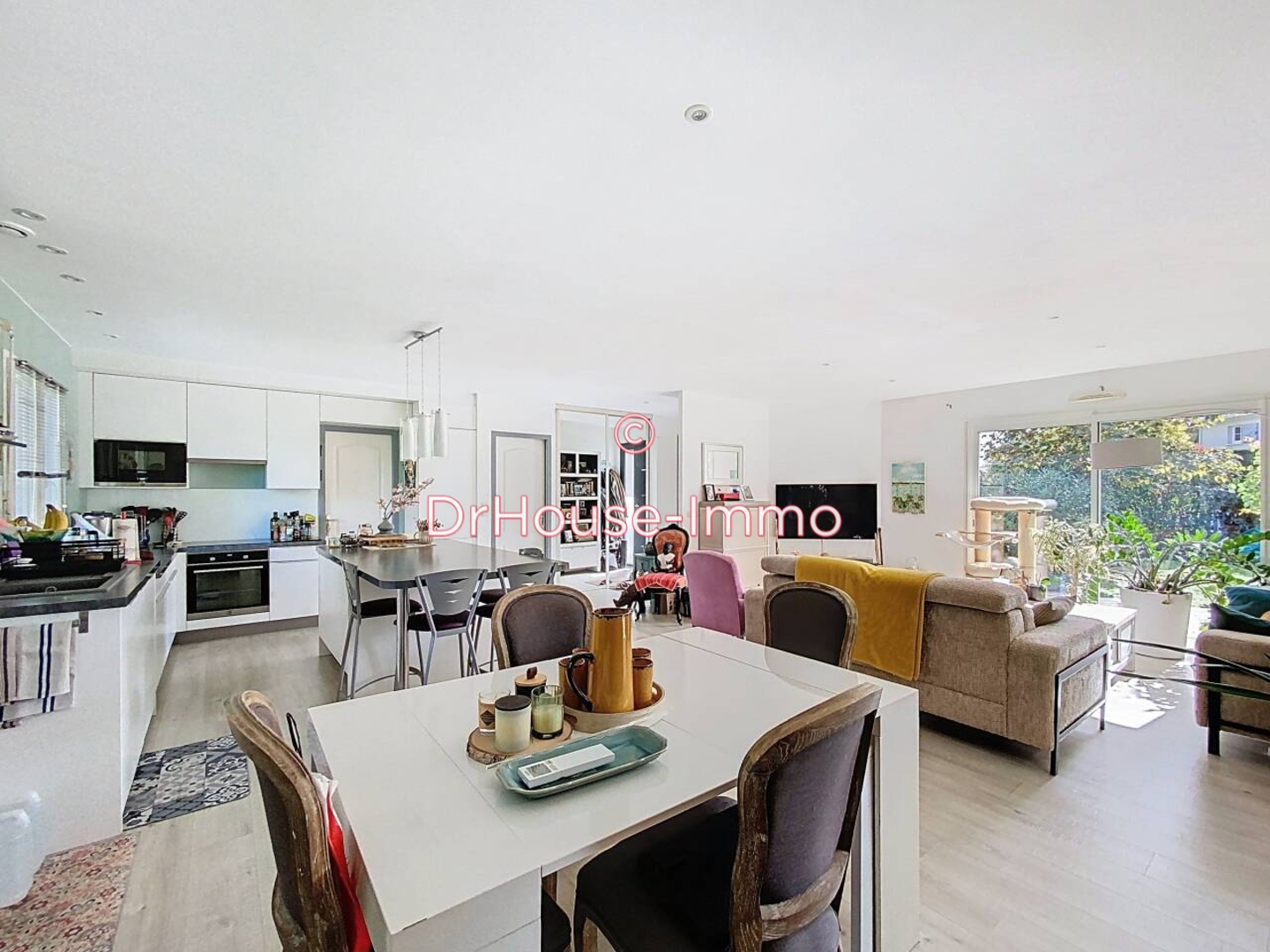 Maison 6 pièces de 124 m² - Saint-Médard-en-Jalles (33160)